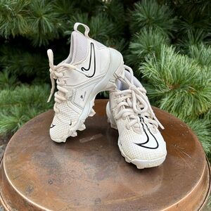 Nike Alpha Menace 3 Shark football cleats